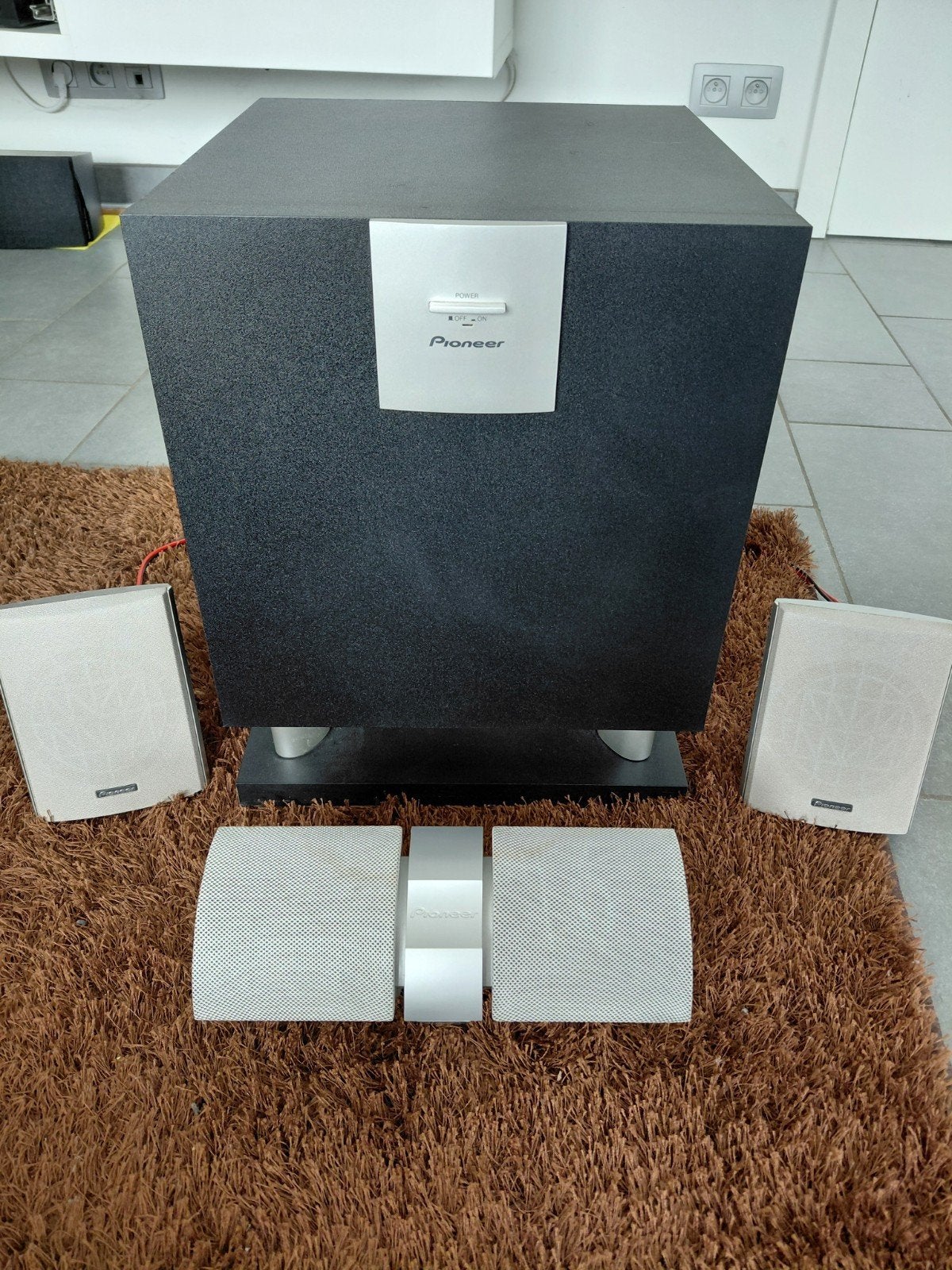 Pioneer 3.1 surround met actieve subwoofer, Ophalen, Pioneer