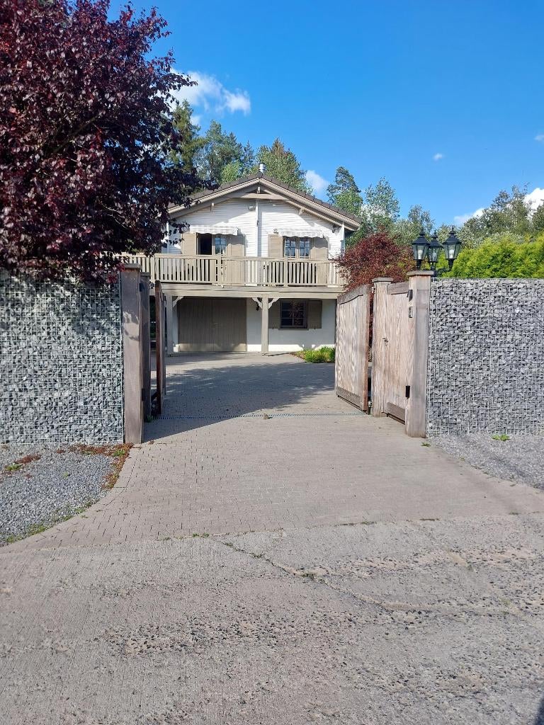 GRAND ET BEAU CHALET POUR 6 PERSONNES PRÈS DE DURBUY PROMO, Propriétaire, Montagnes ou collines, Campagne, 3 chambres à coucher