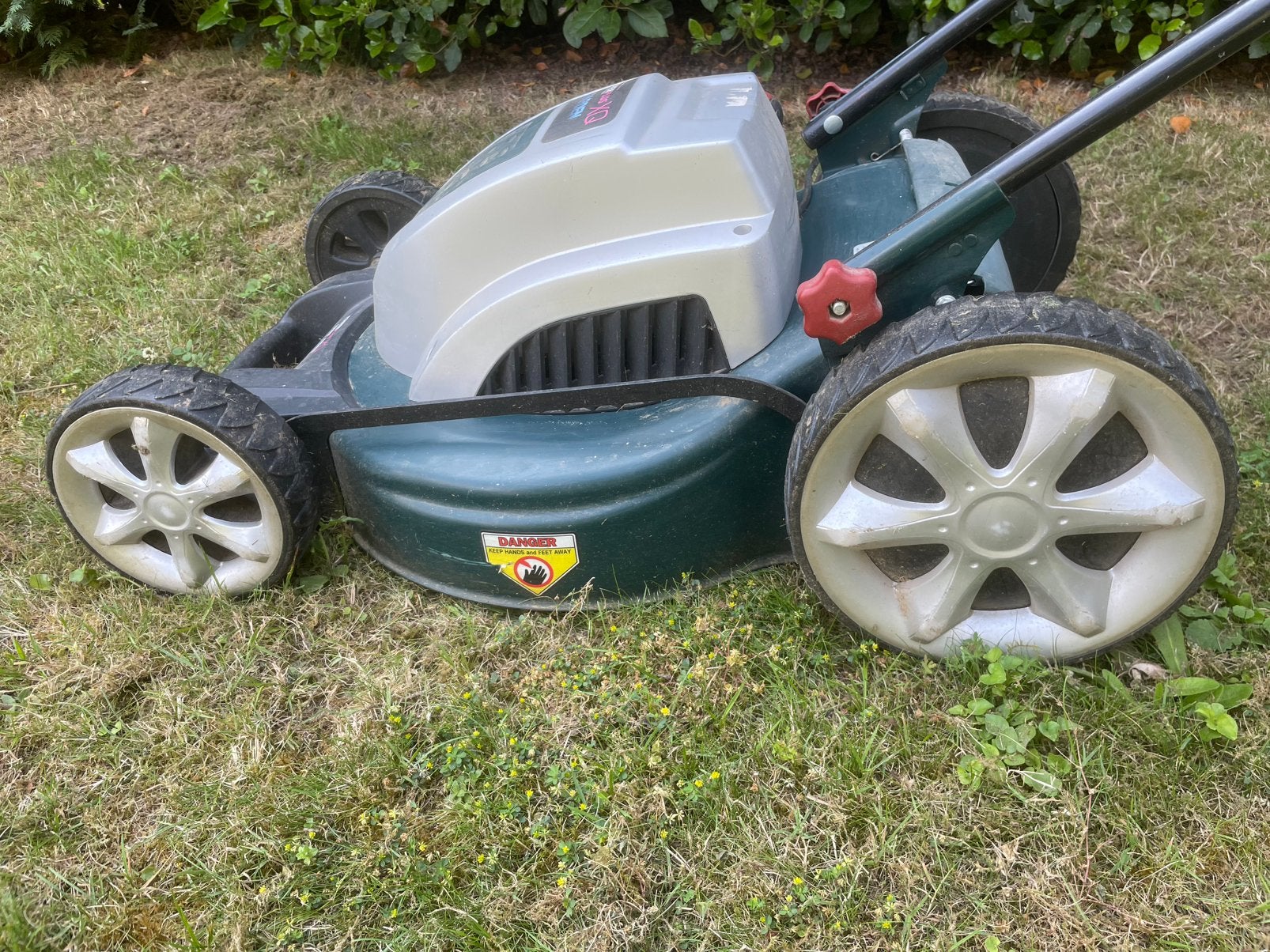 Krachtige (1800W)elektr. grasmaaier 46cm snijbreedte+mulchen, Tuin en Terras, Grasmaaiers, Zo goed als nieuw, Ophalen