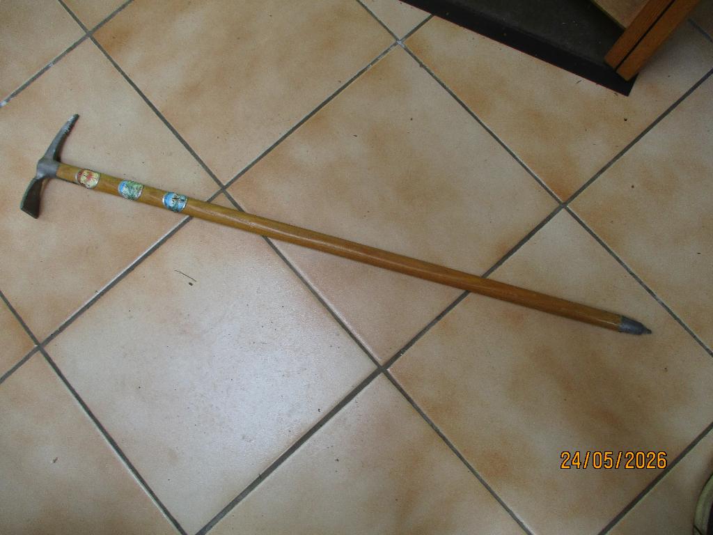 Wandelstok voor intensieve wandelaars, Sport en Fitness, Ophalen of Verzenden, Gebruikt, Wandelstok