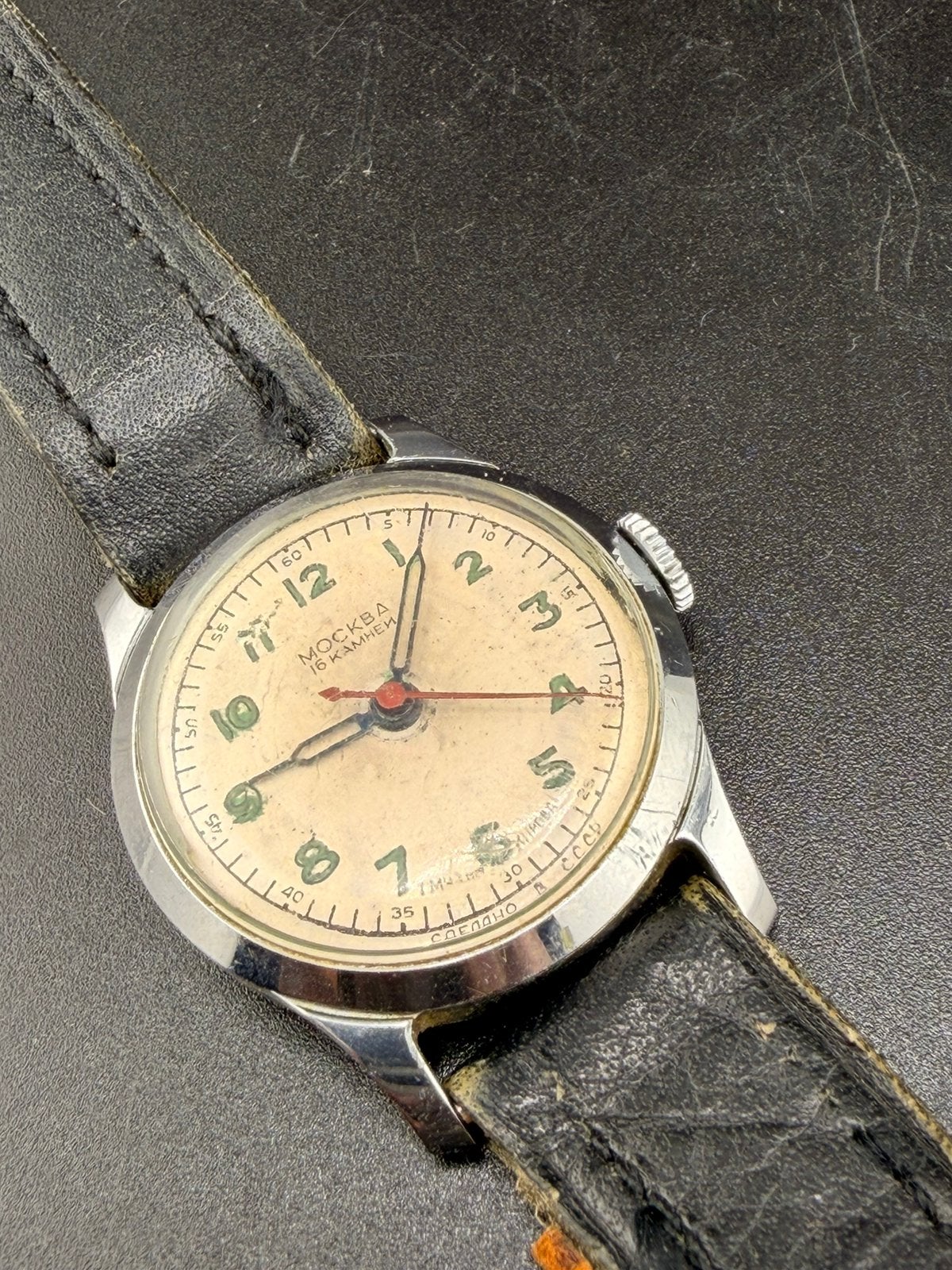 Montre soviétique Moskva 1MChZ 16 rubis – années 1950, Montre-bracelet, Autres marques, 1930 à 1960, Enlèvement