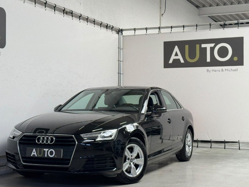 Audi A4 Berline 2.0TDi 150pk *NAVI*LED*, Autos, Achat, Entreprise, 99 g/km, Tissu