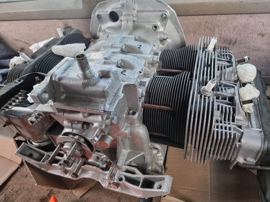 Motorblok volkswagen t3 bus CU benzine 2 liter, Enlèvement