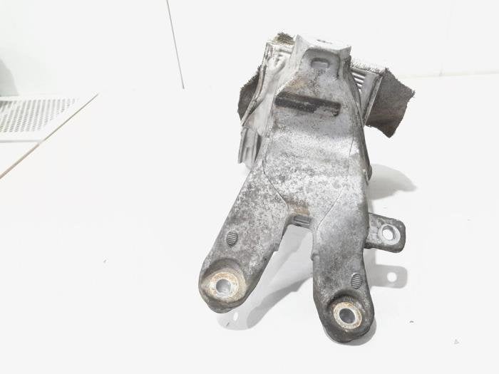 Support moteur d'un Audi A5, Autos : Pièces & Accessoires, -, 3 mois de garantie, Audi, Utilisé