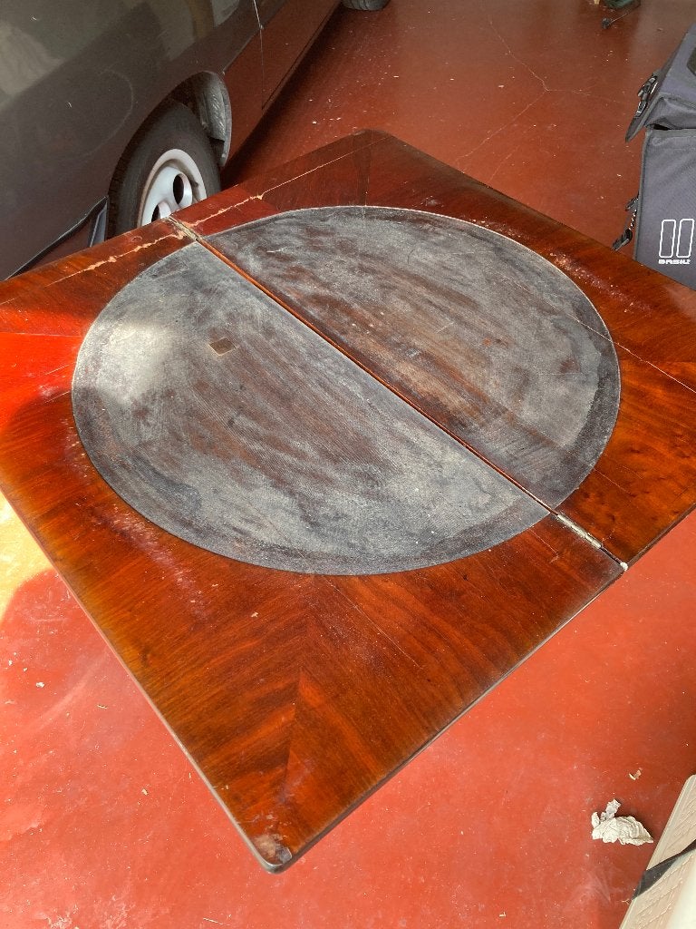Kaarttafel, Enlèvement