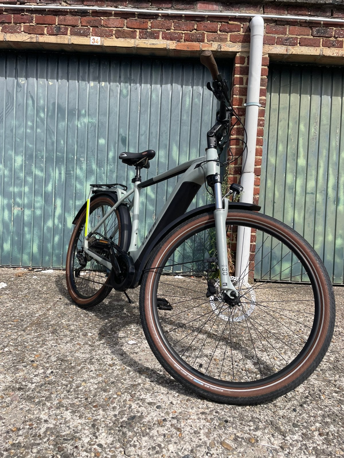 Vélo électrique CUBE HYBRID TOURING PRO 25km/h 180km range, Fietsen en Brommers, Elektrische fietsen, Ophalen, Zo goed als nieuw