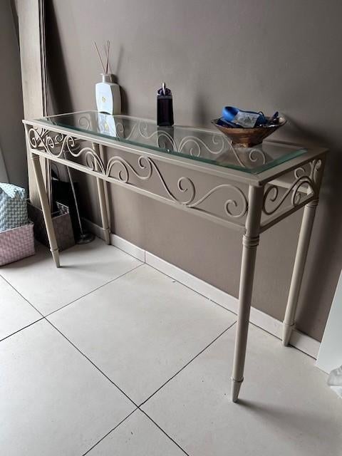 Tafel en spiegel - gang van decoratiewinkel, Gebruikt, 100 tot 150 cm, Ophalen of Verzenden, Klassevol