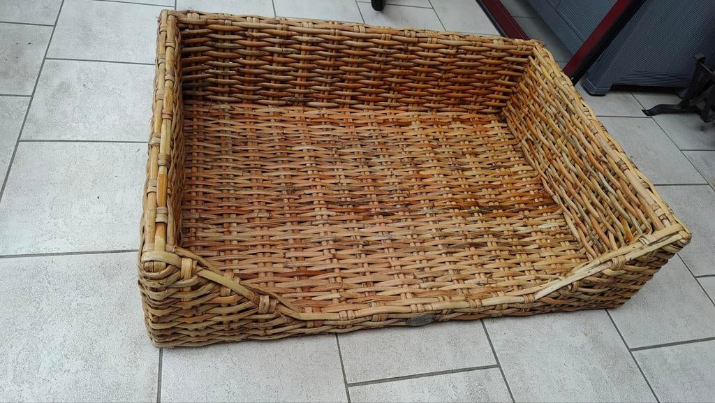 Rotan hondenmand - 100 x 70 cm, Dieren en Toebehoren, Ophalen