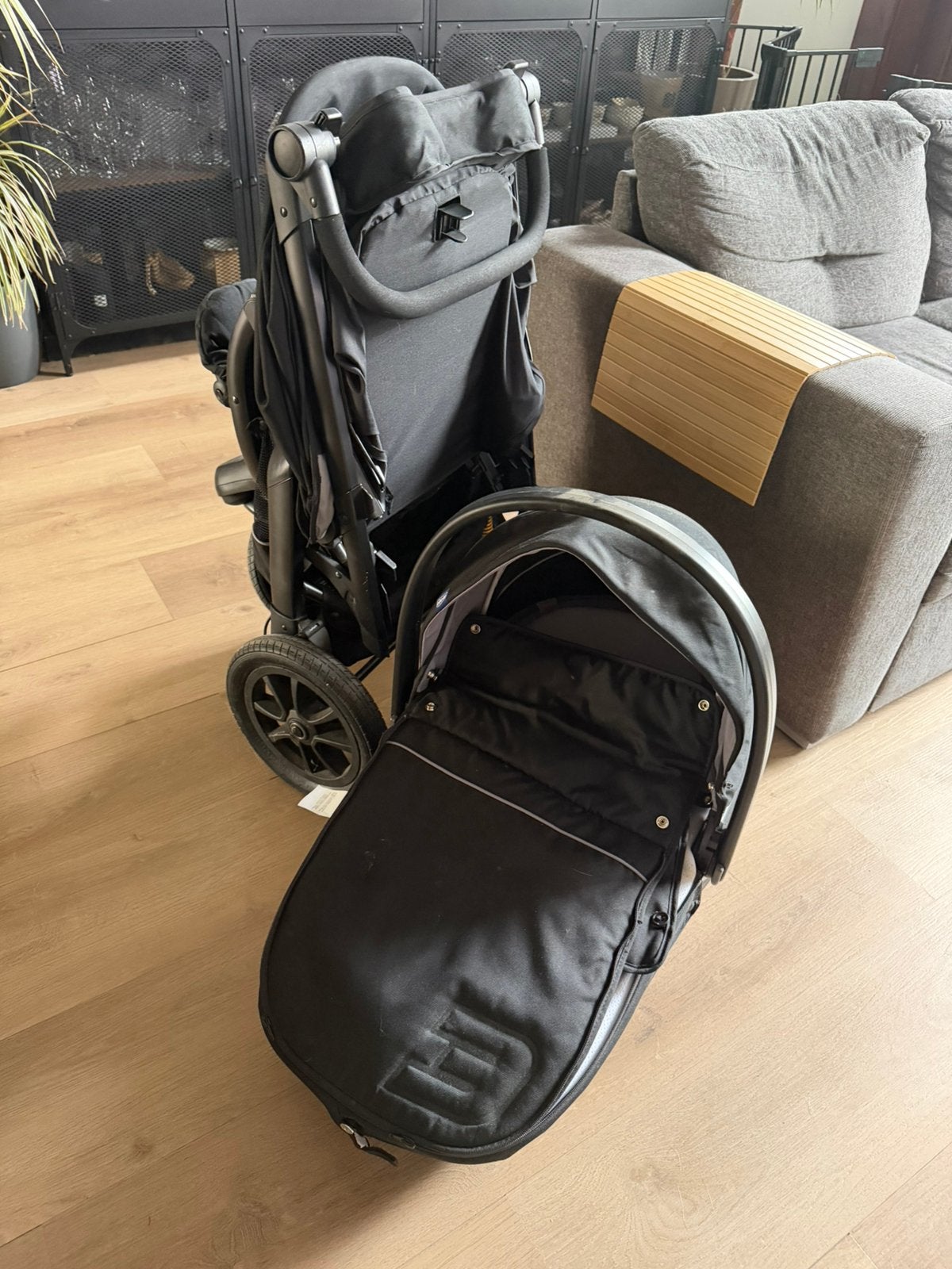 Poussette Chicco ACTIV3, Enfants & Bébés, Poussettes & Combinaisons, Comme neuf, Poussette, Autres marques, Pneus, Avec nacelle