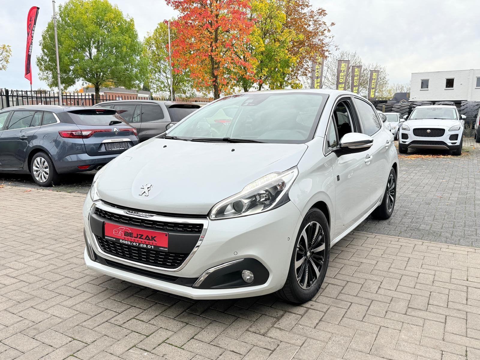 Peugeot 208 1.2i 2018 110PK, Autos, Achat, Euro 6, Entreprise, Boîte manuelle