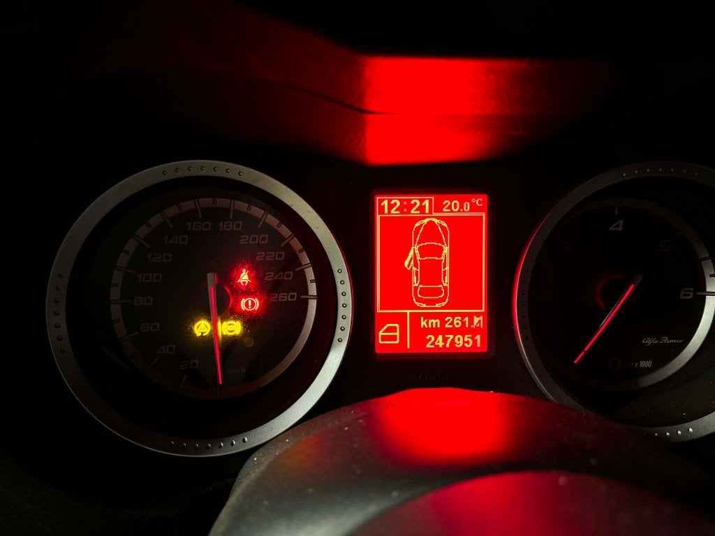 Alfa 159 1.9 jtd, Autos, Alfa Romeo, Cuir, Achat, 4 portes, Boîte manuelle