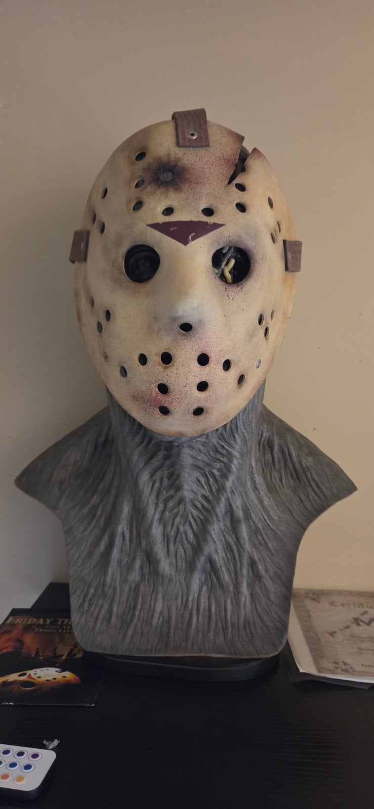 Friday the 13th jason voorhees bust/mask real life size!!, Ophalen