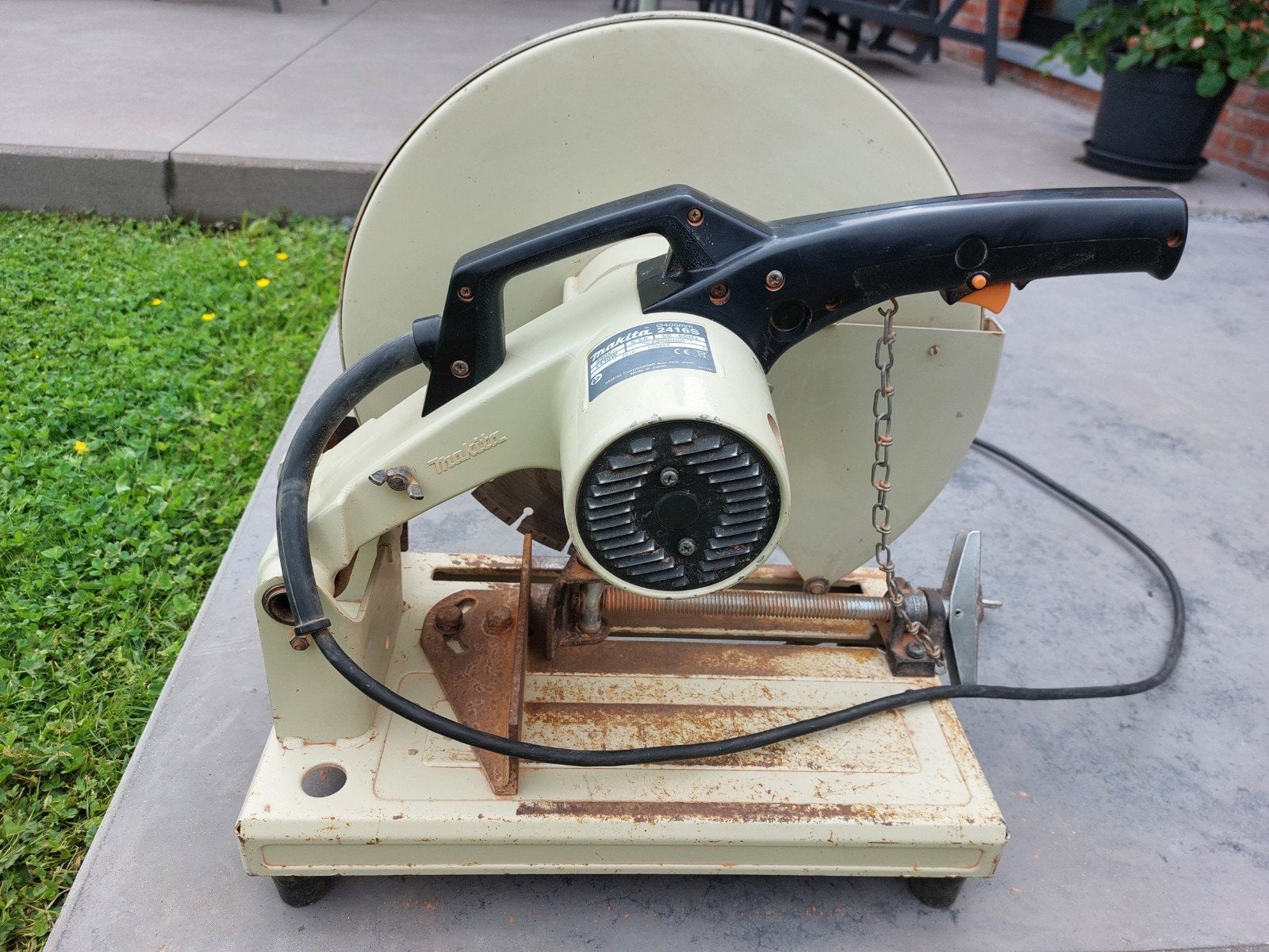 Steenzaagmachine Makita clipper 405mm, Enlèvement