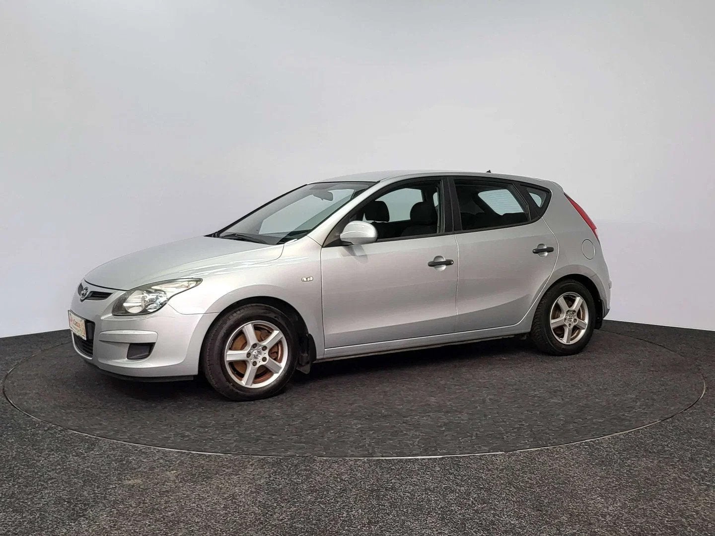 Hyundai i30 1.4i ~ Export ~ Airco ~ Radio, Argent ou Gris, Achat, Entreprise, Boîte manuelle