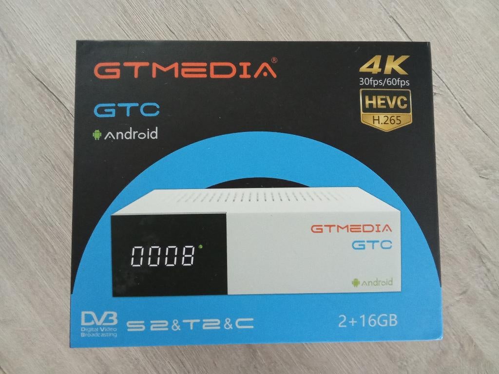 TUNER SATELIETONTVANGER all in one >>> DVB-T, DVB-S, DVB-C, TV, Hi-fi & Vidéo, Tuners, Comme neuf, Enlèvement ou Envoi