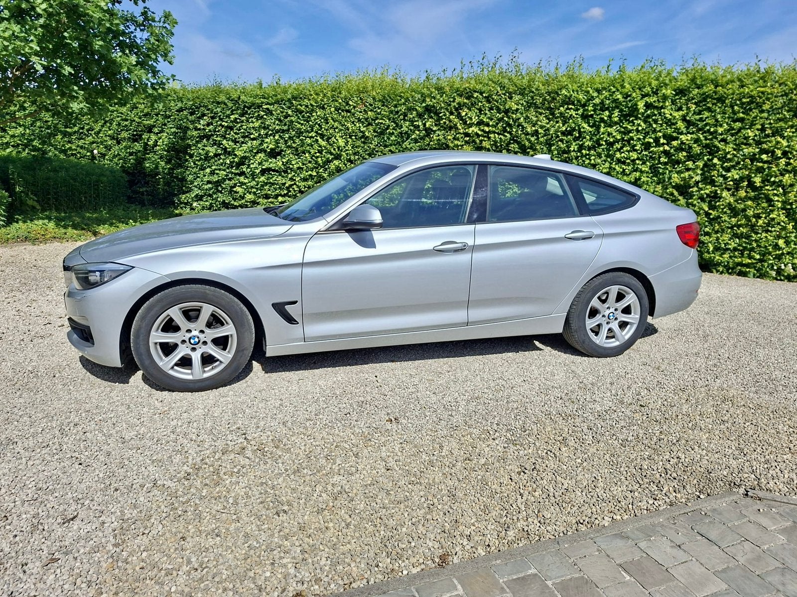 Bmw 318 GT gekeurd voor verkoop., Autos, Argent ou Gris, Achat, Alarme, Noir