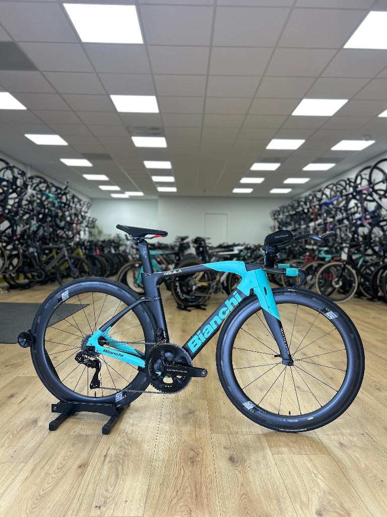 Bianchi Aquila CV Di2 Carbon Racefiets, Enlèvement, Comme neuf