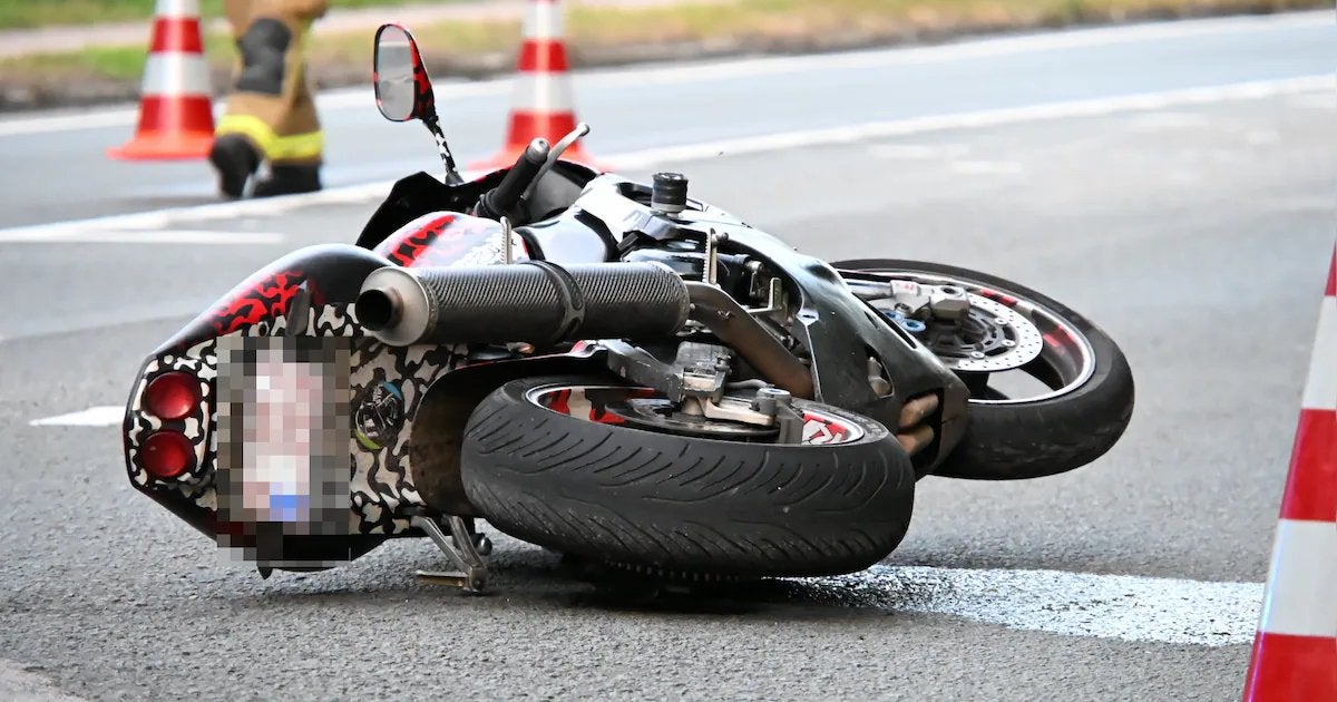 RECHERCHÉ ! Moteur endommagé pour le projet., Motos, Enlèvement