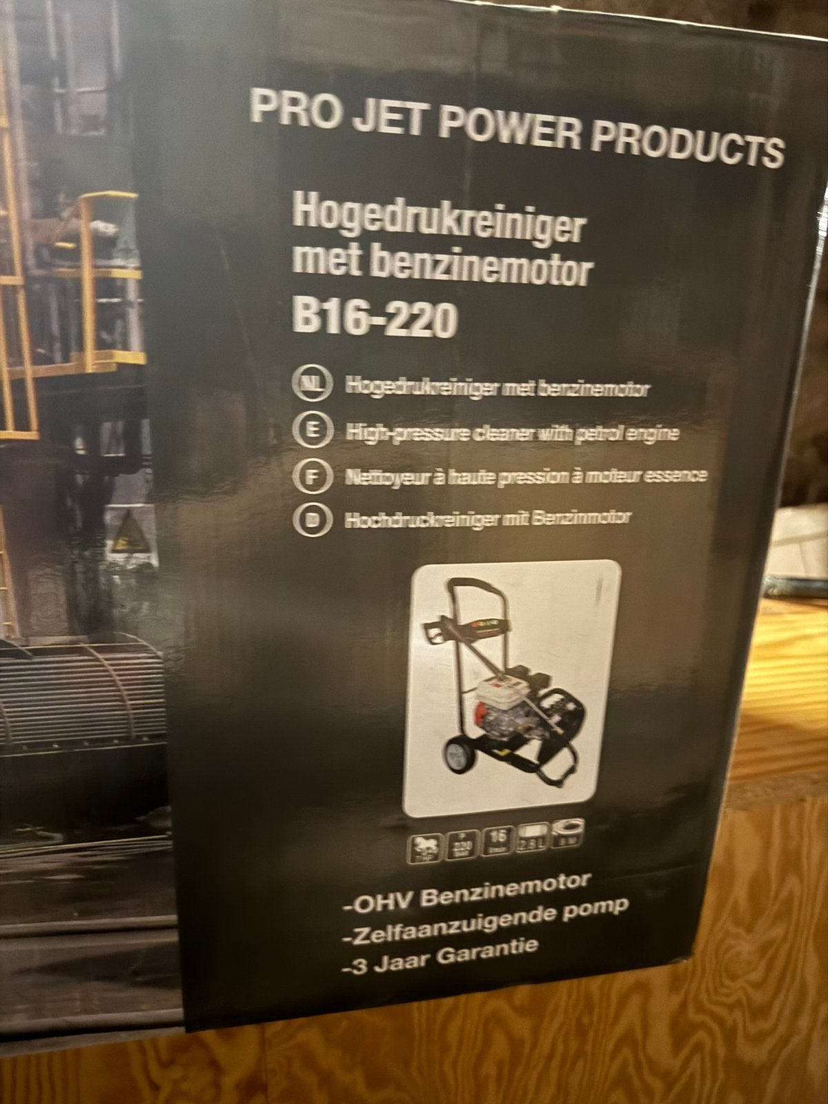 Nieuwe benzine hogedrukreiniger 220 bar, Tuin en Terras, Hogedrukreinigers, Ophalen, Nieuw, Benzine
