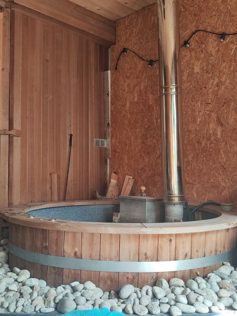 Hottub houtgestookt interne kachel, Enlèvement