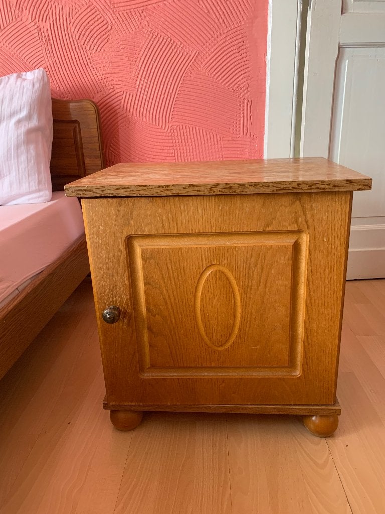 2 Nachtkastjes Te Koop, Huis en Inrichting, Kasten | Kleerkasten, Ophalen, Minder dan 50 cm, Gebruikt, Eikenhout