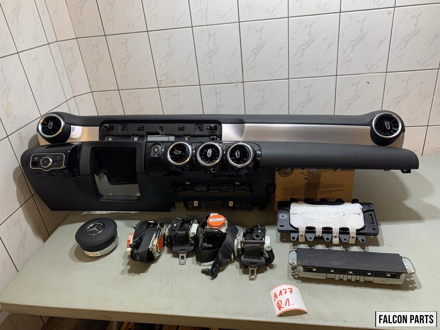 MERCEDES A-KLASSE A177 AIRBAG SET, Utilisé, -, -, Enlèvement ou Envoi