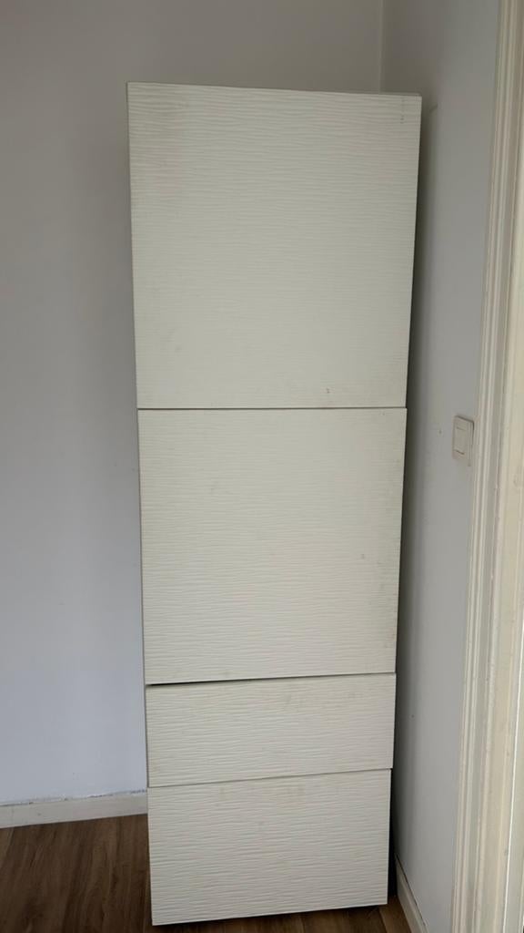 Armoire Ikea, Enlèvement, Utilisé