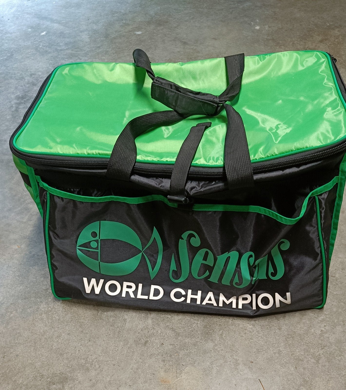 Sensas - Opbergtas Carryall Competition Bag Sofia, Watersport en Boten, Hengelsport | Witvissen, Ophalen