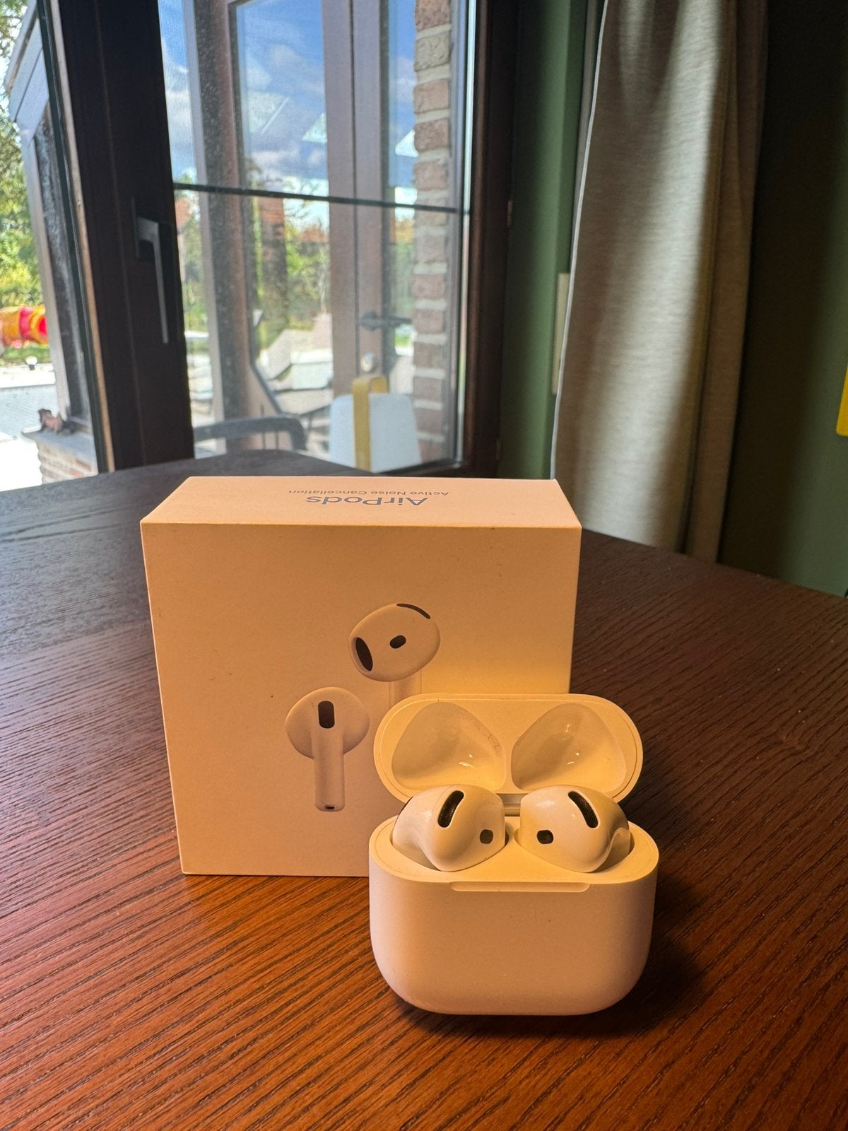 Apple AirPods 4 Active Noise Cancellation, Ophalen of Verzenden, Zo goed als nieuw, Apple