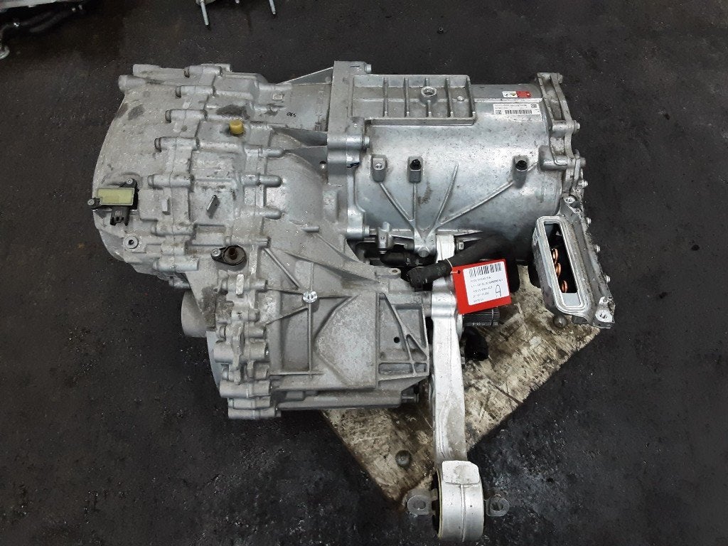 MOTOR Porsche Taycan (Y1A) (01-2019/12-2023) (9J1901153D), Gebruikt, Rue de l'Espoir 34 34
4030  GRIVEGNÉE, BE, Info@Collignon.be