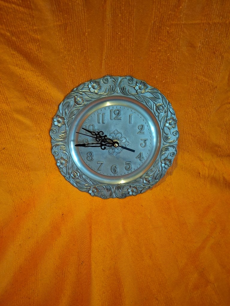 horloge en étain, Enlèvement, Comme neuf