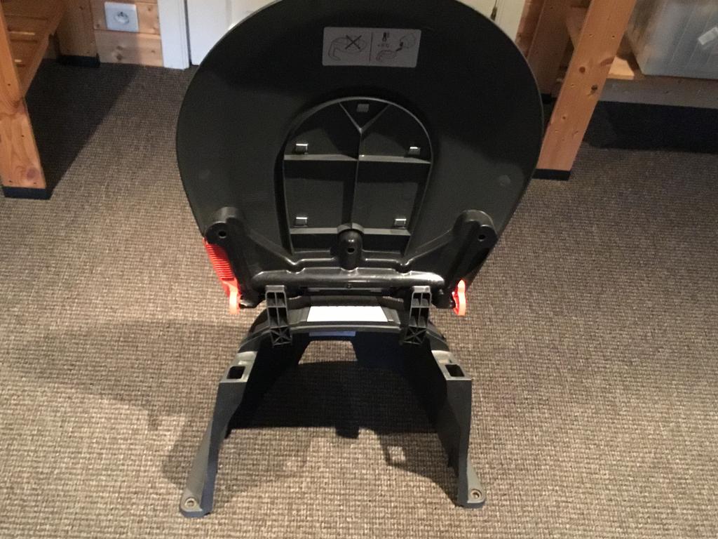 Garage voor robotmaaier, Tuin en Terras, Ophalen, Zo goed als nieuw