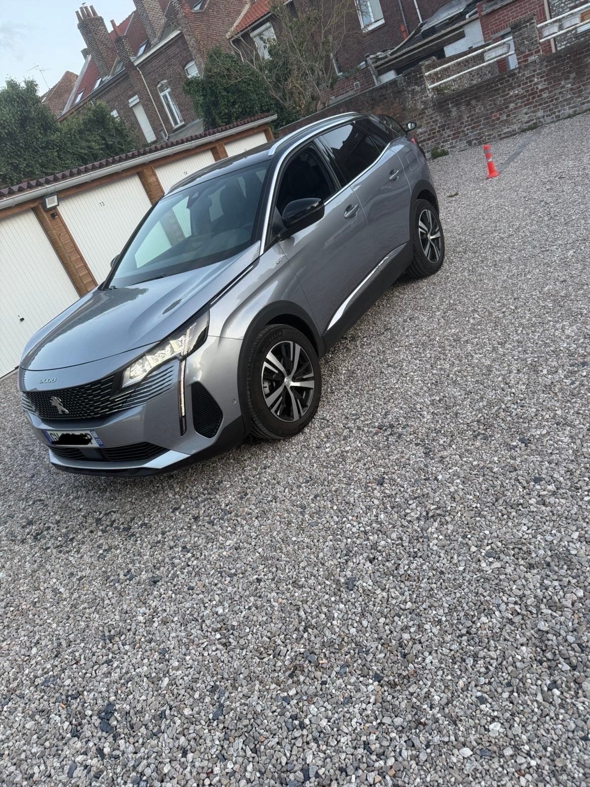 PEUGEOT 3008 GT HYBRID, Autos, Argent ou Gris, Achat, Automatique, Particulier