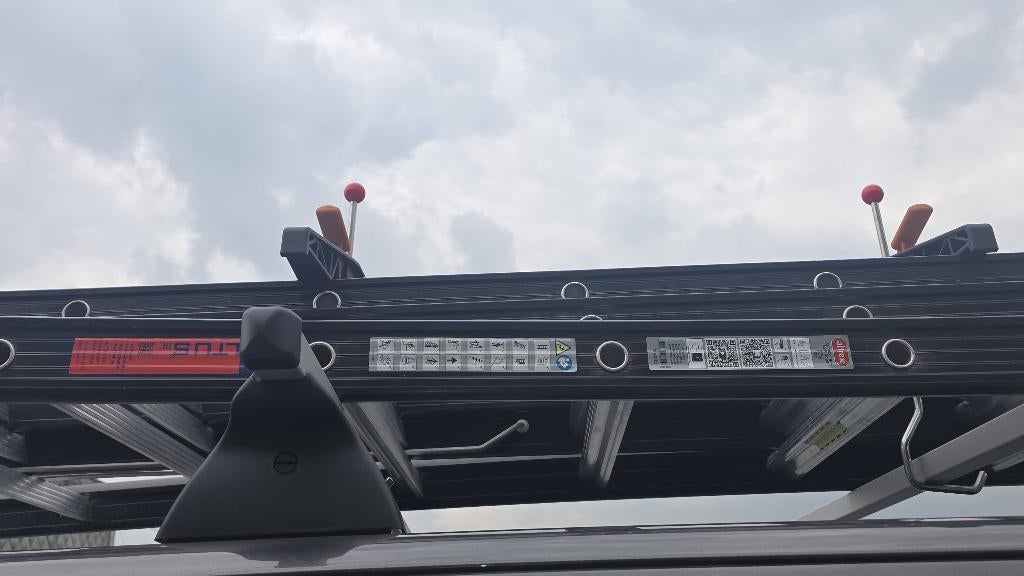 Ladder altrex nevada 3x12, Ophalen, Zo goed als nieuw, Ladder, Opvouwbaar of Inschuifbaar