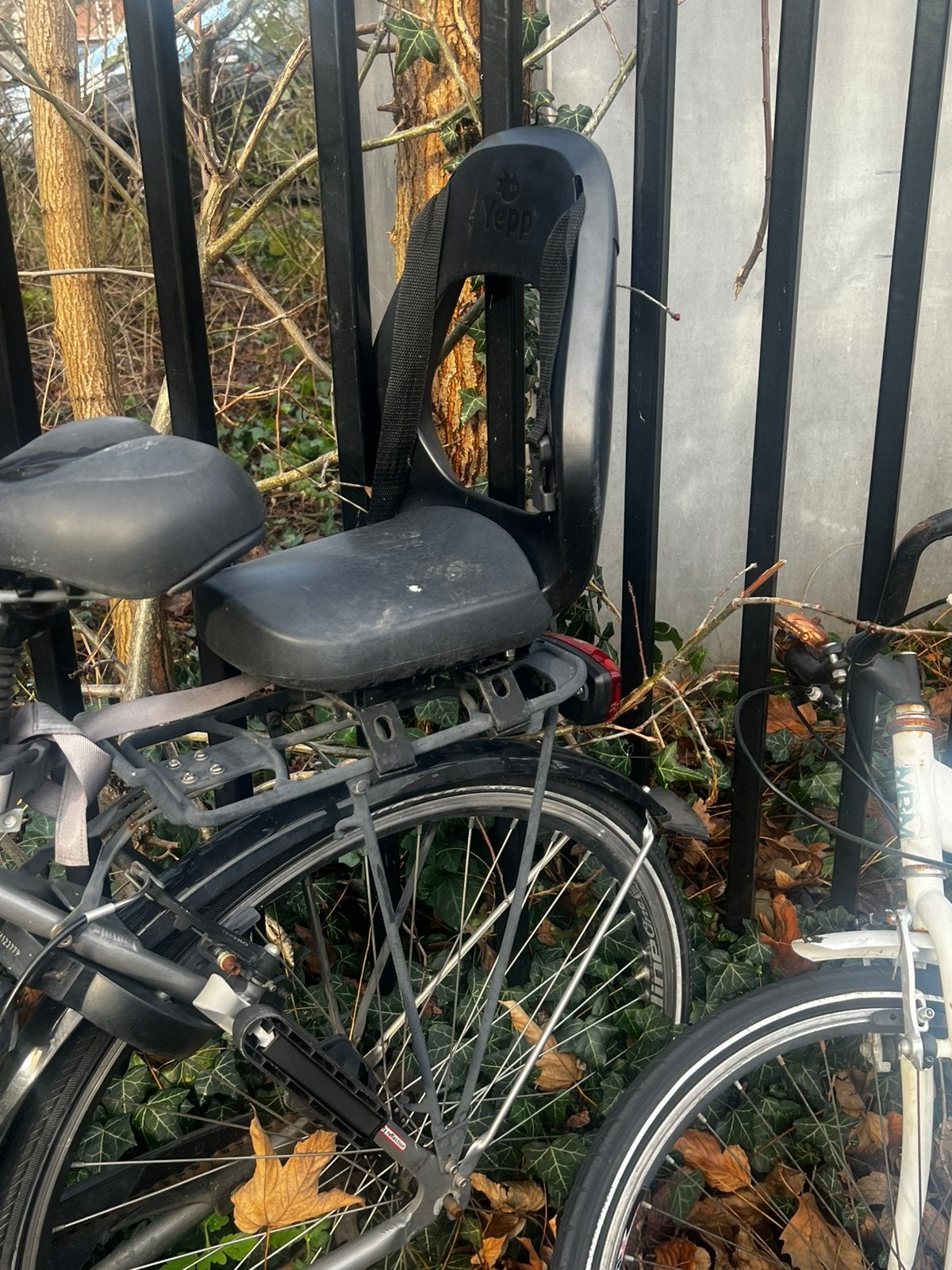 Kinderstoel op den fiets, Fietsen en Brommers, Ophalen, Gebruikt