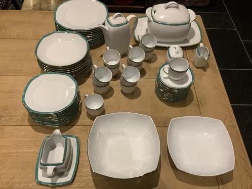 Vaisselle en porcelaine Eschenbach État neuf., Enlèvement, Comme neuf