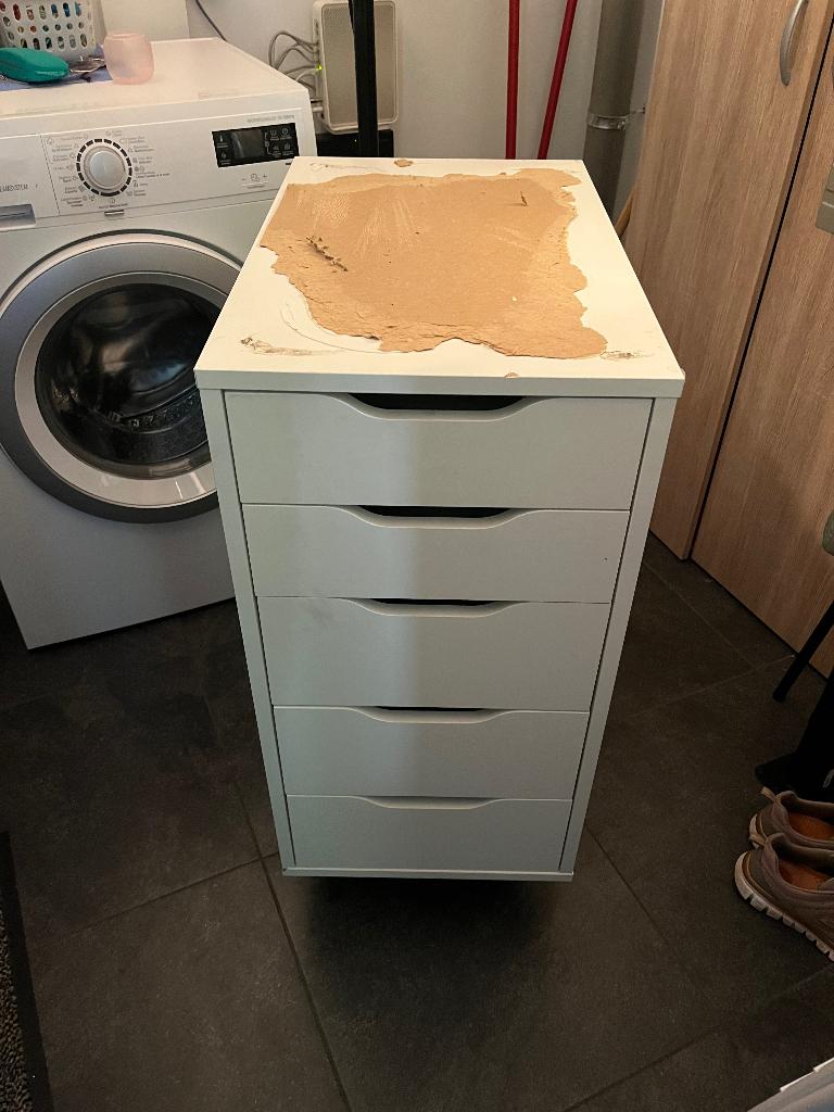 Ladeblok ikea, Ophalen, Gebruikt