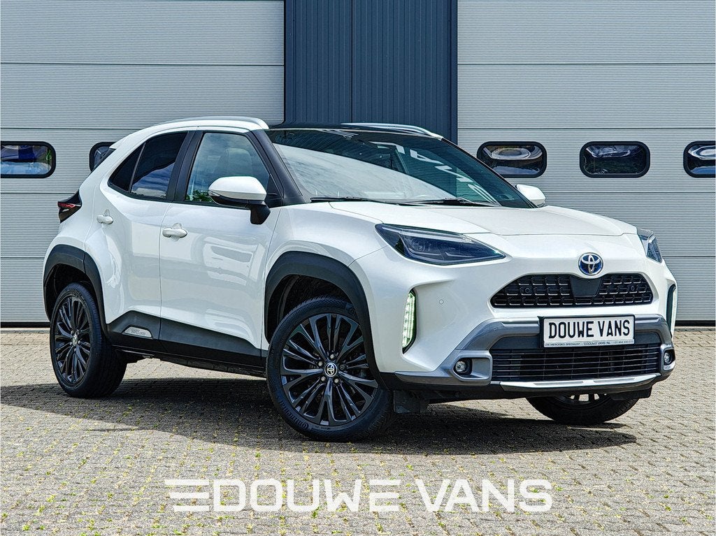 Toyota Yaris Cross Hybrid FWD Adventure Panorama Carplay, Achat, Entreprise, 116 ch, Noir