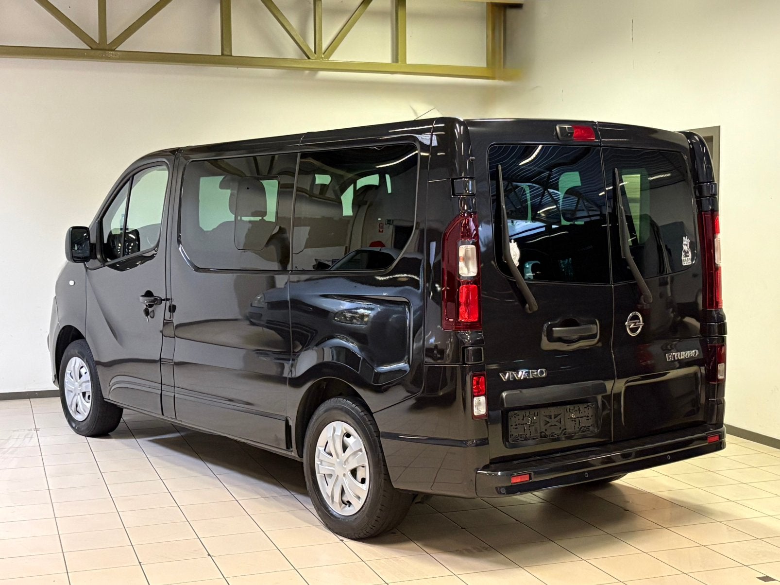 Opel Vivaro Biturbo Sport 10/2017 134.000km’s 9pl Gekeurd *, Auto's, Monovolume, Vivaro, Euro 6, 1600 cc