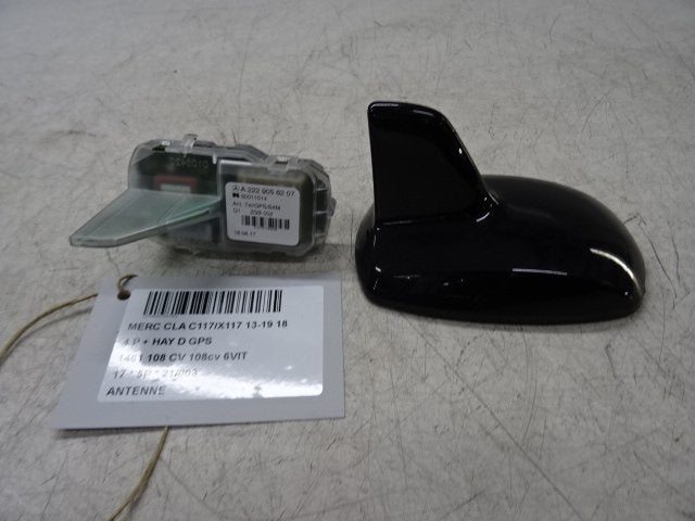 ANTENNE Mercedes-Benz CLA (117.3) (A2229056207), Mercedes-Benz, Utilisé, Dialog.mb@mercedes-benz.com, Mercedes-Benz AG