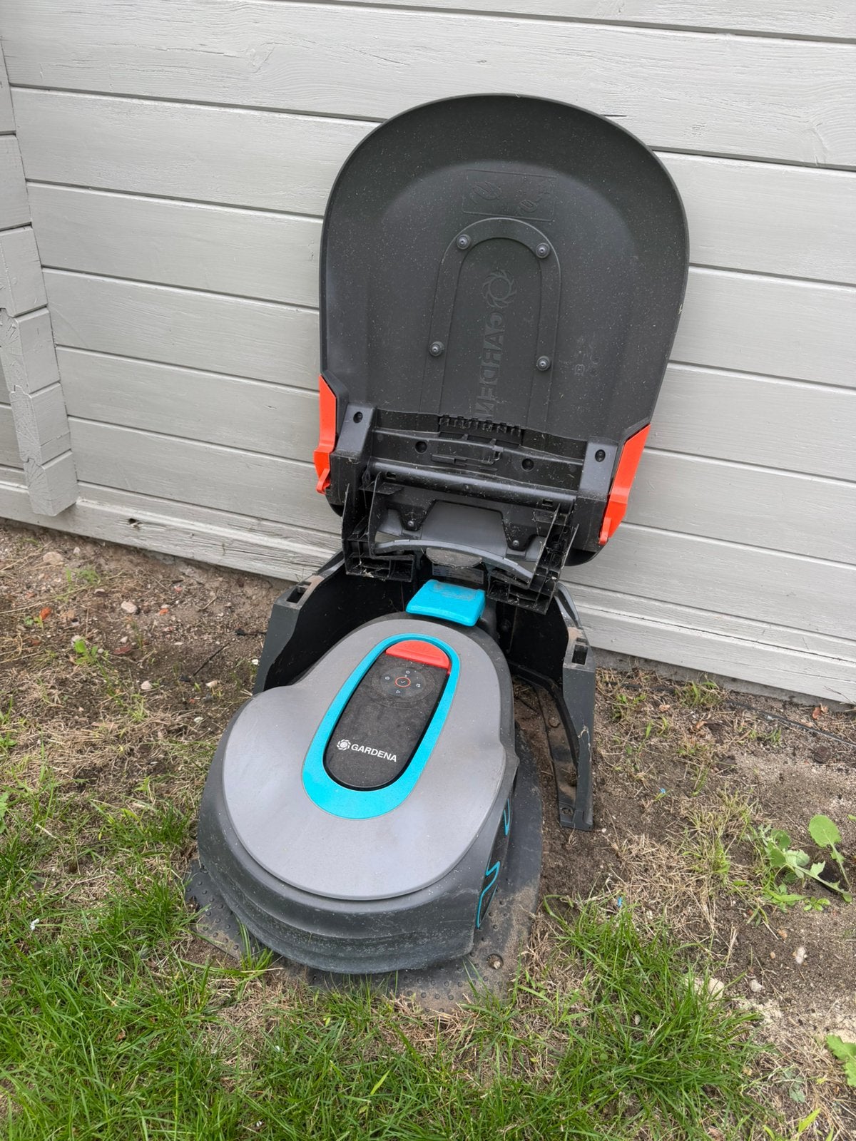 Gardena robotmaaier te koop, Tuin en Terras, Ophalen of Verzenden, Zo goed als nieuw
