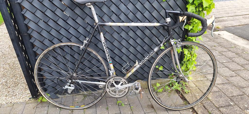 Concorde., Fietsen en Brommers, Ophalen