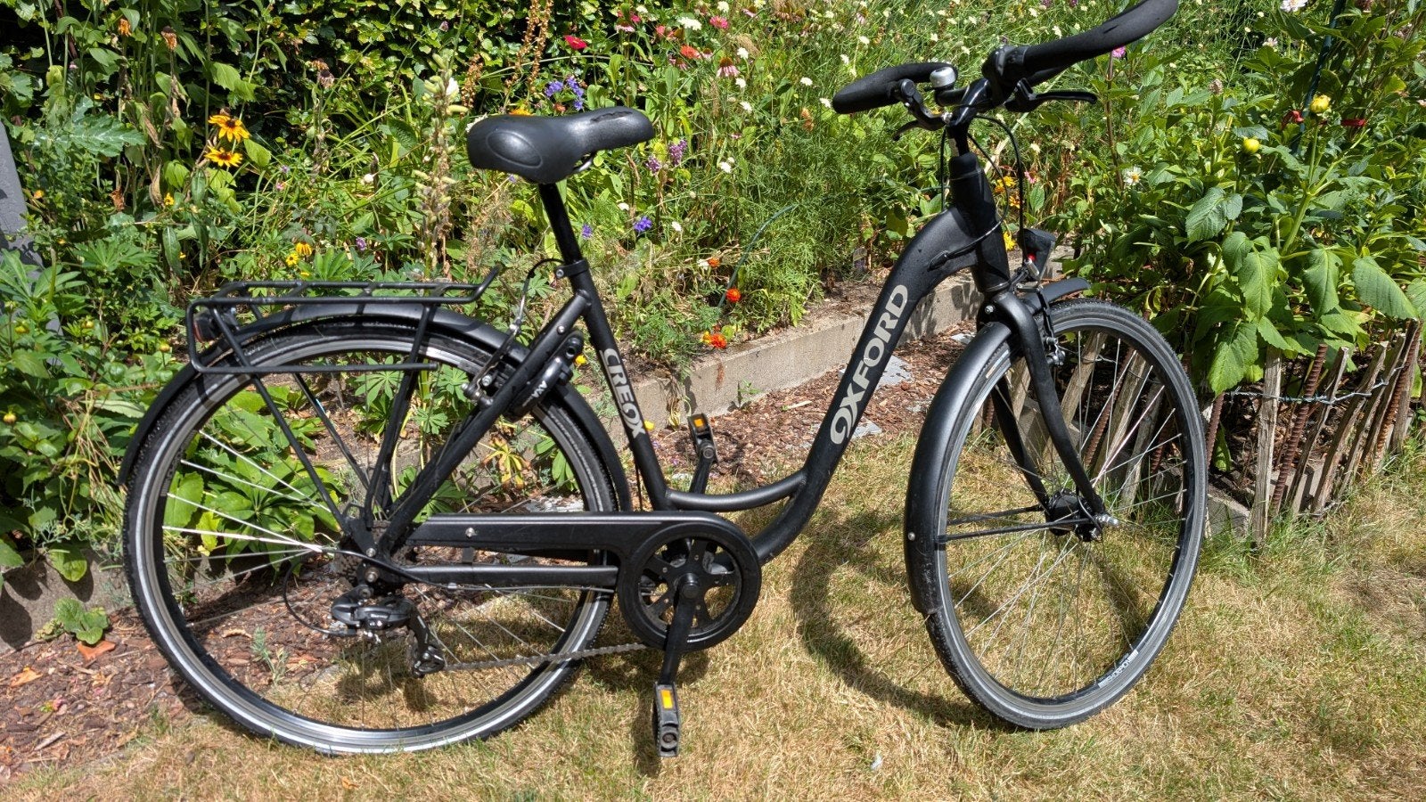 eenvoudige, kleine, damesfiets, Fietsen en Brommers, Gebruikt, Velgrem, (Extra) lage instap, Ophalen