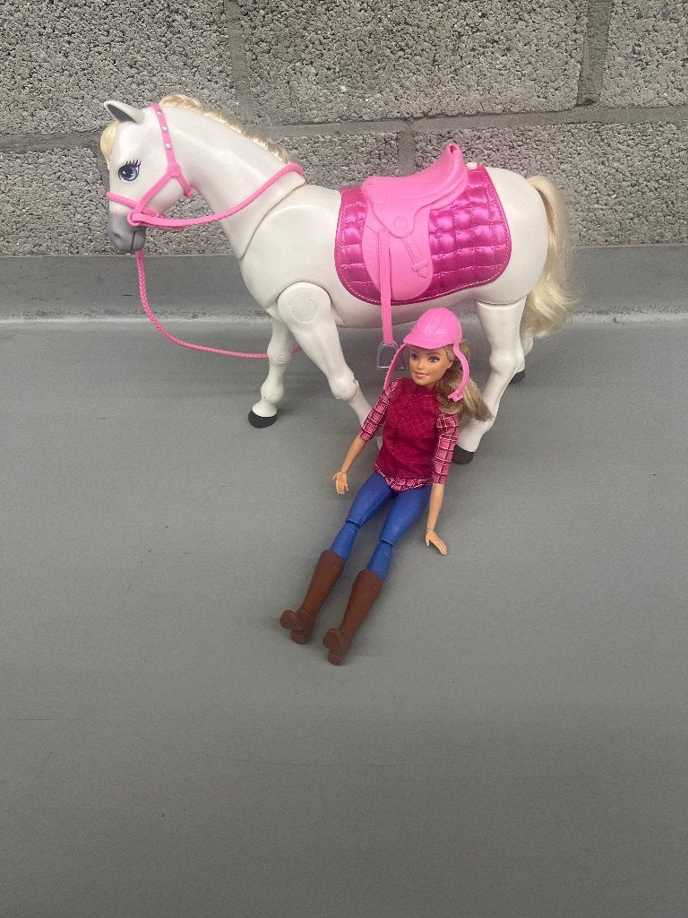 Barbie met stappend paard, Ophalen, Zo goed als nieuw, Barbie