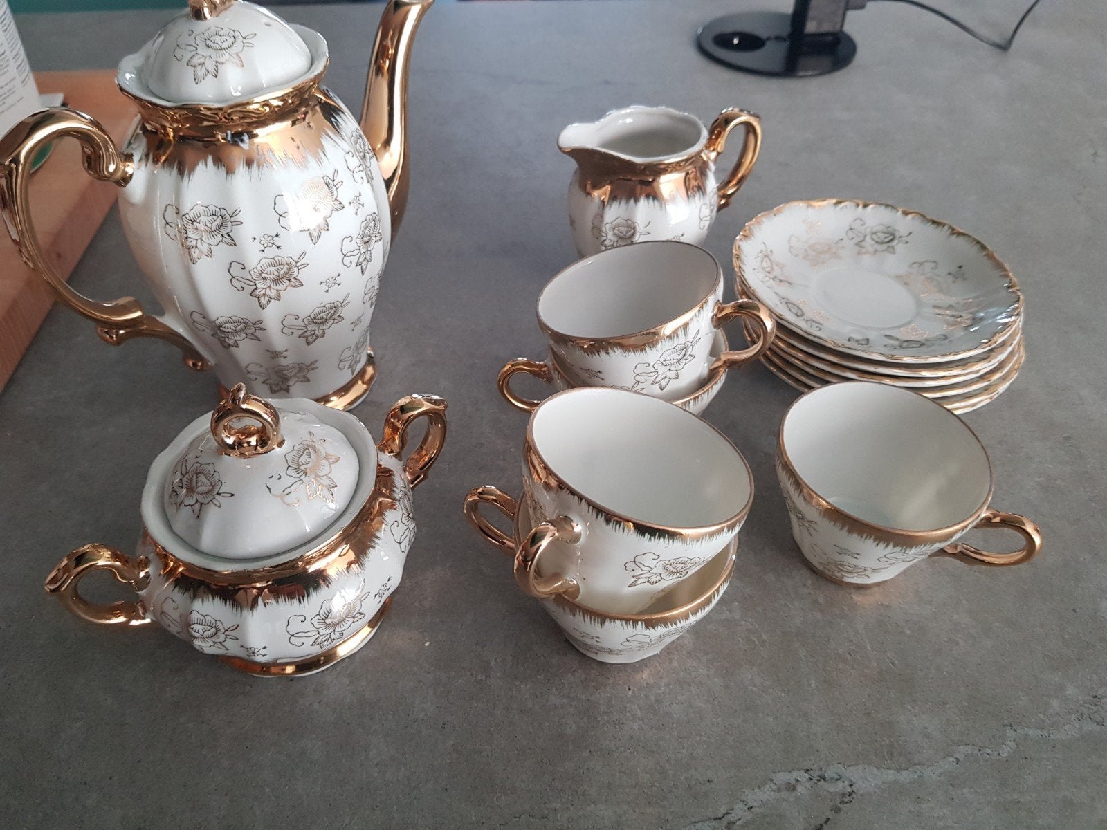 servies, Ophalen