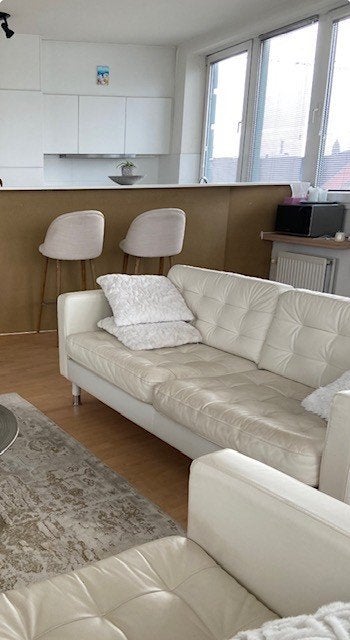 Canapé en cuir blanc IKEA, Maison & Meubles, Canapés | Salons, Enlèvement, Comme neuf, Cuir, Modern