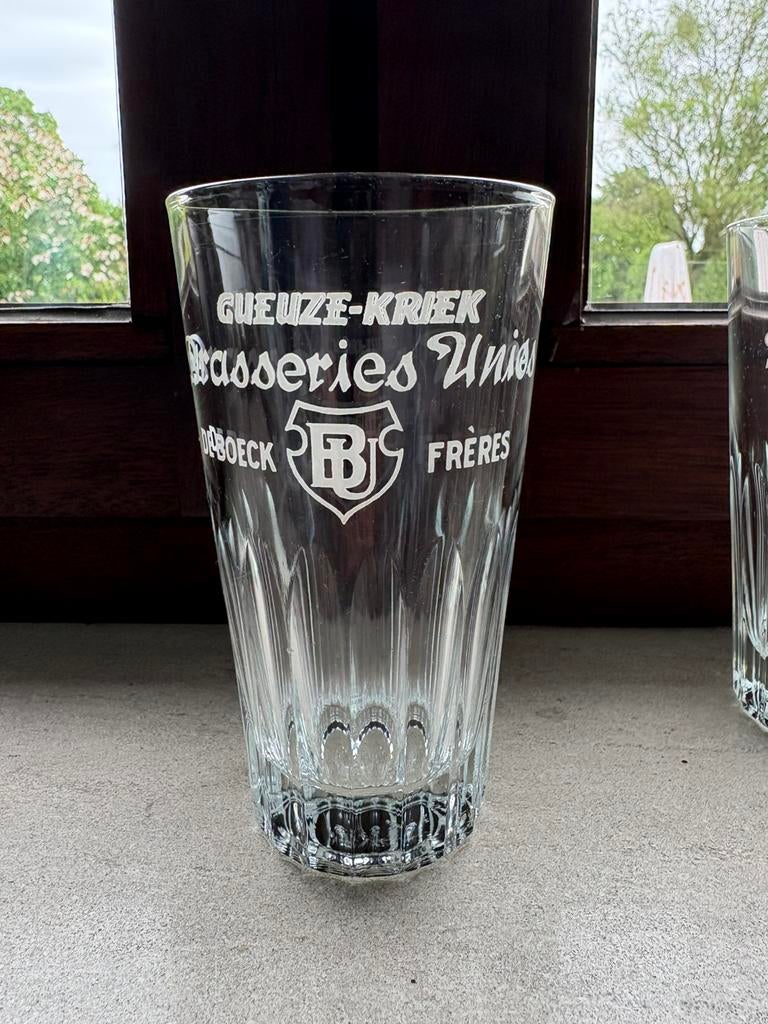Brasserie Unis De Boeck Fréres fond en verre 15, Collections, Marques de bière, Enlèvement ou Envoi, Comme neuf