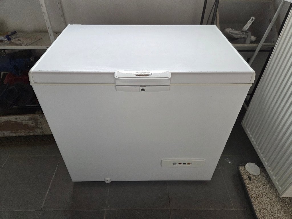 Diepvrieskist Whirlpool, Elektronische apparatuur, Vriezers en Diepvrieskisten, Vrieskist, Gebruikt, Ophalen, 85 tot 120 cm