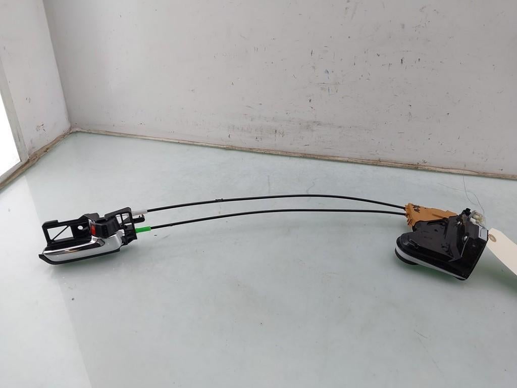 SERRURE DE PORTE RODS AVANT DROIT Suzuki Ignis (MF), Suzuki-Allee 7
64625  Bensheim, DE, Suzuki Deutschland GmbH, Kontakt@suzuki.de