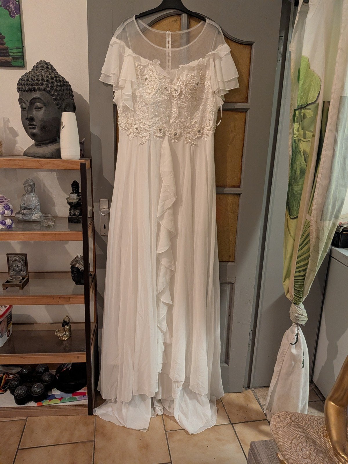 robe de mariée nouvelle, Vêtements | Femmes, Enlèvement, Neuf, Robe de mariée